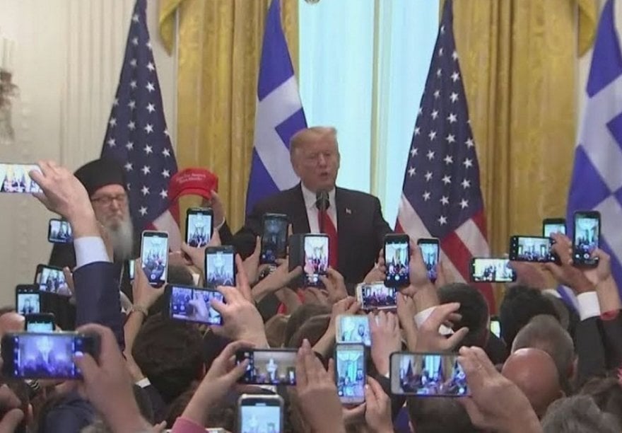 3月25日：ドナルドトランプはギリシャのコミュニティを歓迎します - 「それは私に偉大なコンスタンティヌスを思い出させます」とエルピドフォロス大司教は言いました