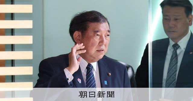 石破首相側から商品券受け取り　議員十数人10万円ずつか　複数証言