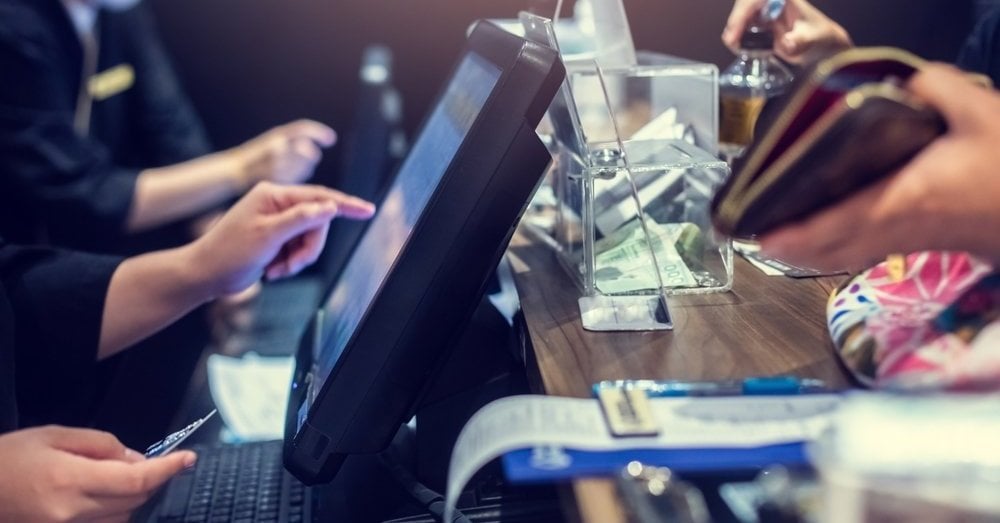 今年5月1日から中小企業向け。 Smart Cash Registersを使用する義務が発効します。これをサポートしていますか？