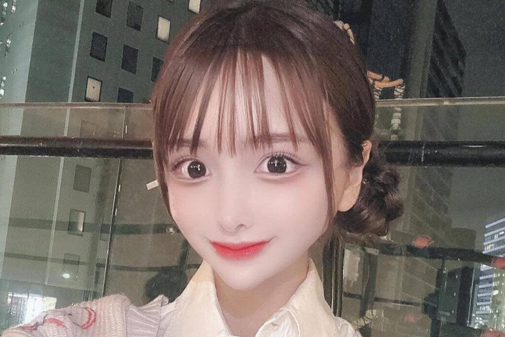 「整形失敗されて仕事も失った」現役セクシー女優が悲痛投稿…SNSで溢れる“整形談公開”の奥にある問題とは