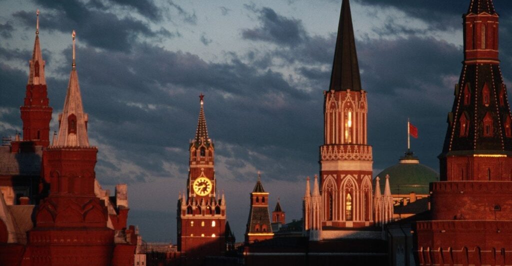 ロシアの偽りのロマンス