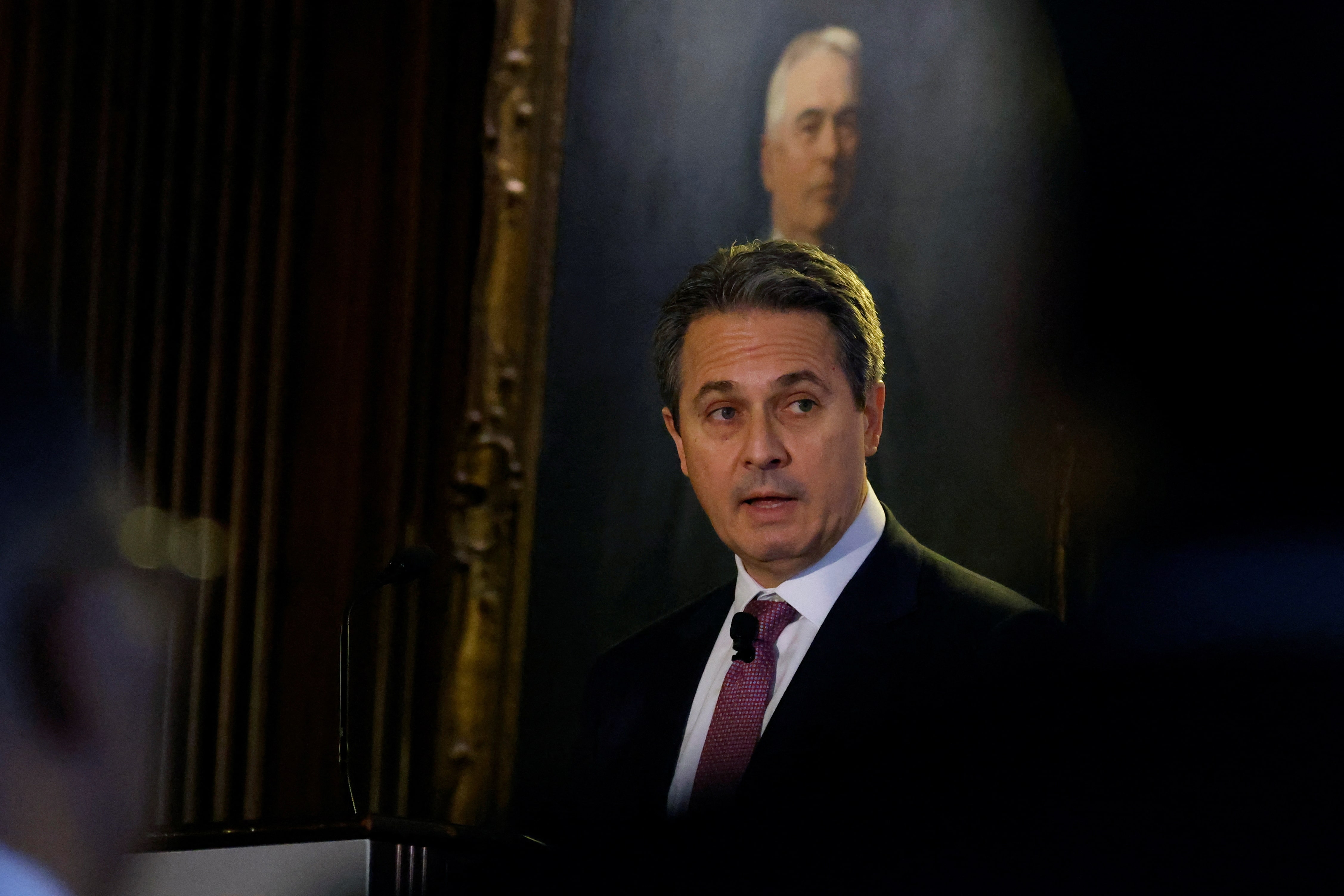 関税、持続的なインフレにつながる可能性＝セントルイス連銀総裁