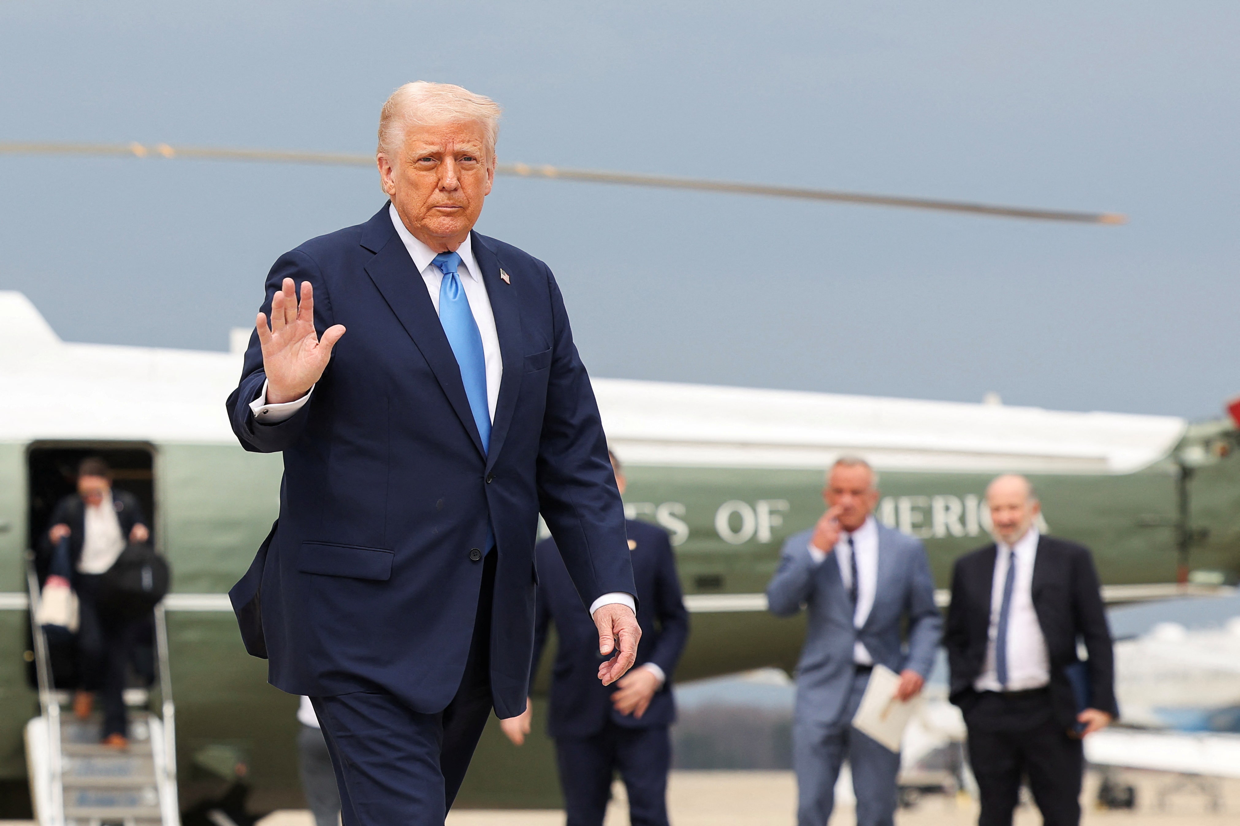 トランプ氏、相互関税巡り交渉用意　医薬品への関税も近く発表