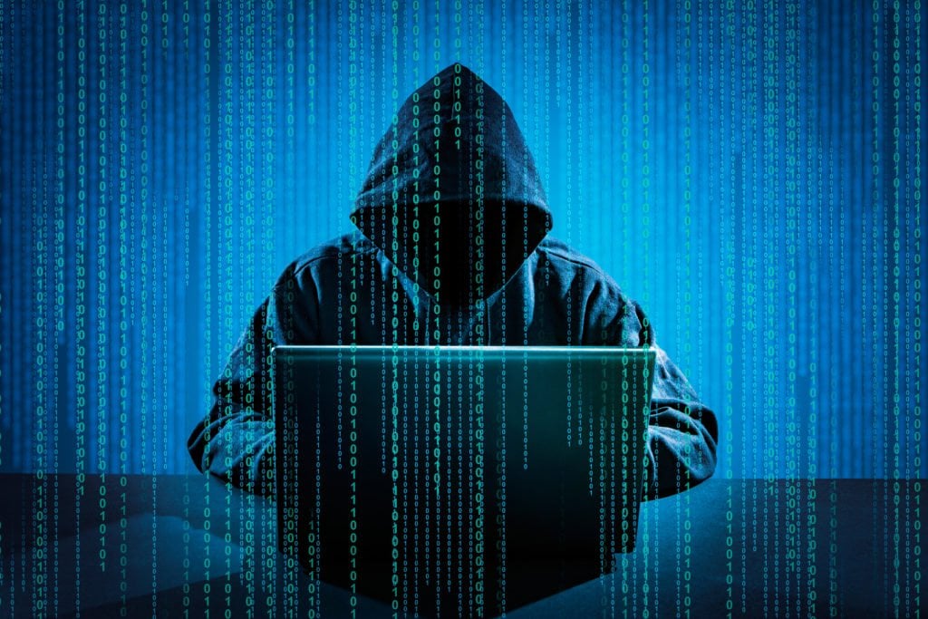 ロシア語と中国のオンラインネットワークはしばしばアイルランドに言及しています、研究ショー