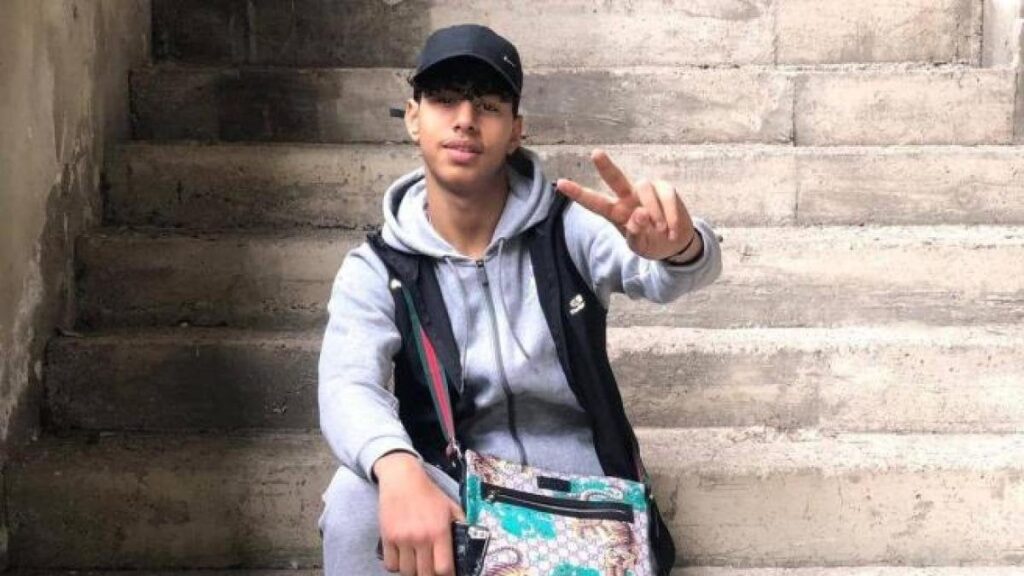 Ramy Elgaml、The Expertise：Chase of the Carabinieri、最初の自己運動の衝撃はありません。ポールとの衝突による少年の死
