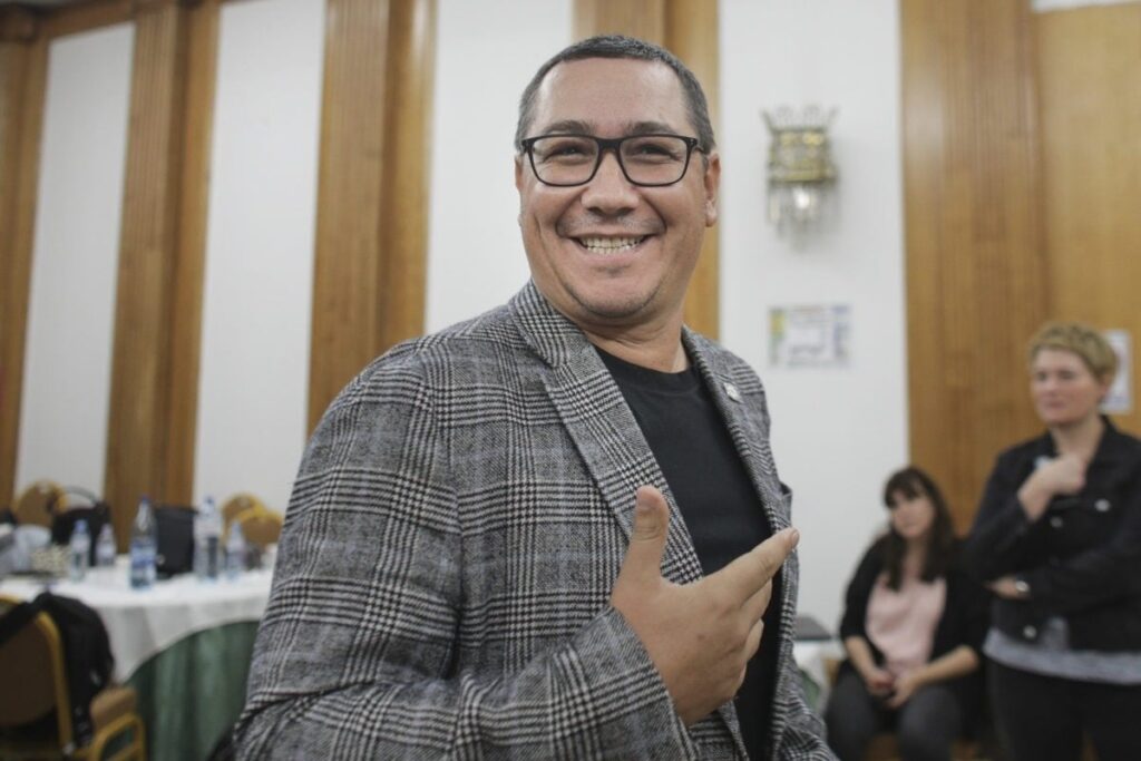 ビクター・ポンタは、大統領選挙で彼の控訴が議論されるCCR会議の1時間前に、彼がセルビア市民権を放棄していることを発表しました