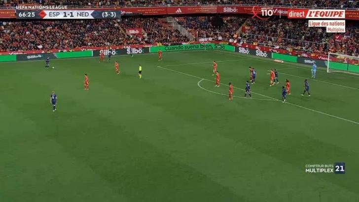 スペイン [2]-1オランダ [4-3 on agg.] -Mikel Oyarzabal 67 ' - フランス語でより良いナレーション -