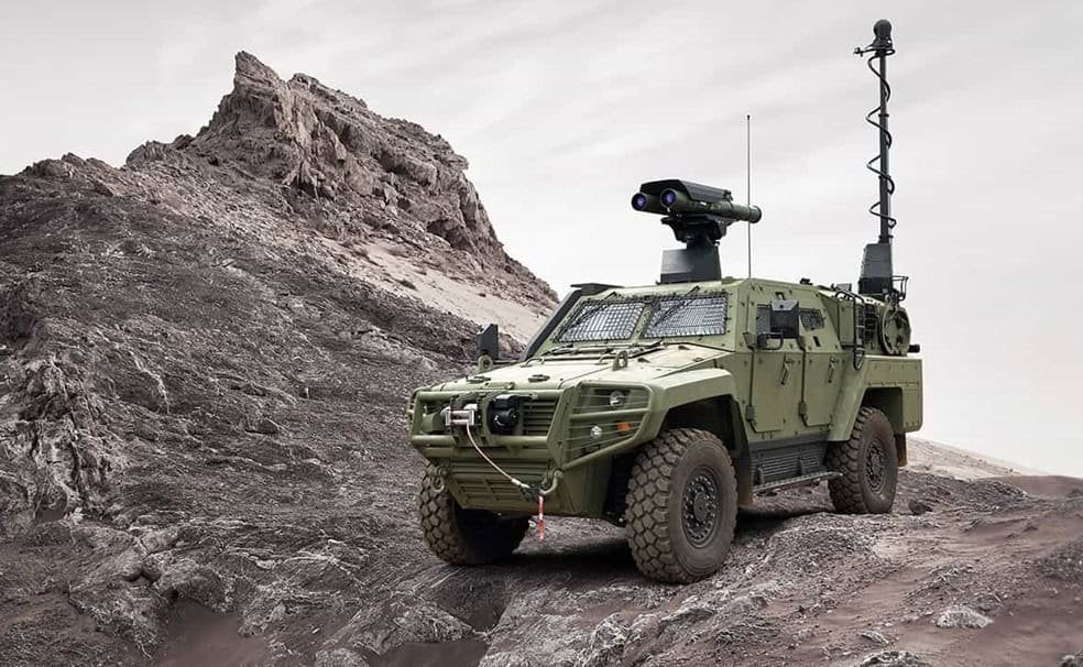 ルーマニア軍の調査 /装甲（NATO）は...ロシアによって組み立てられます