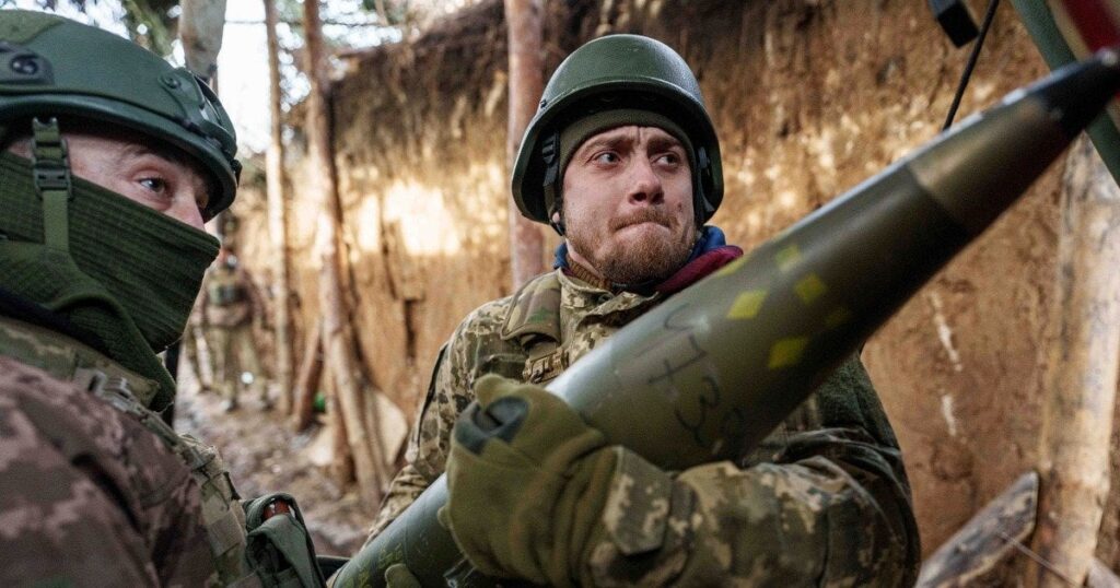 ウクライナの援助に対するトランプの一時停止は、第二次世界大戦の米国の切り替え側のようなものです、と専門家は言います