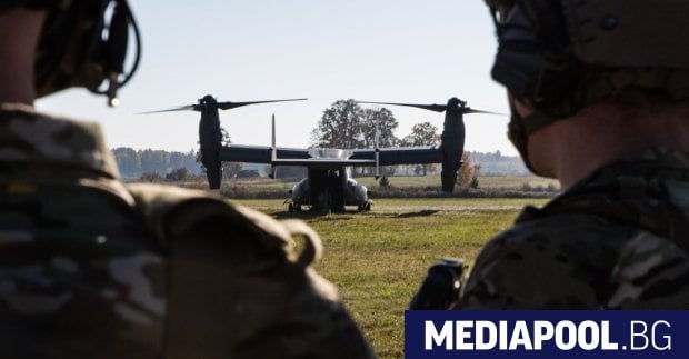 ホワイトハウスは、それがウクライナの軍事援助を止めていることを確認しました
