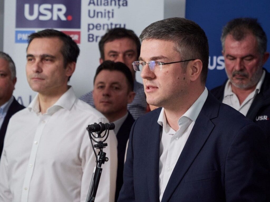 USR Brasovの社長：私はもはや党を信じていません。私は郡選挙キャンペーンのコーディネーターの立場から撤退します /エレナ・ラスコーニとニクシュルダン