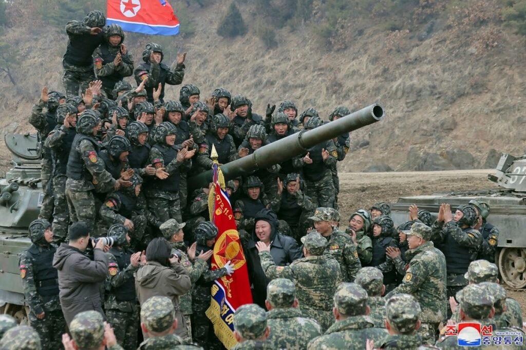 ロシア - ウクレーン戦争で戦っている北朝鮮の兵士が捕らえられた場合、「彼らの家族は処刑される」
