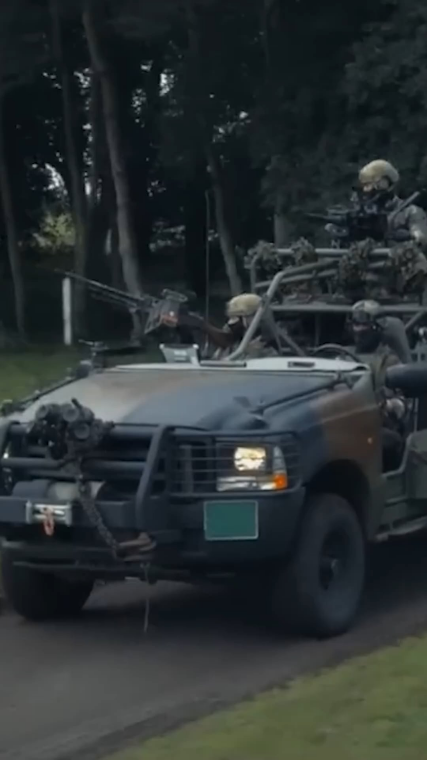 アイルランドは、平和維持軍をウクライナに送る準備ができています。これは、ウクライナ大統領との会談でマイケル・マーティン首相によって発表されました。以前、フランスと英国は、ウクライナに地上部隊を派遣する準備ができていると発表しました。