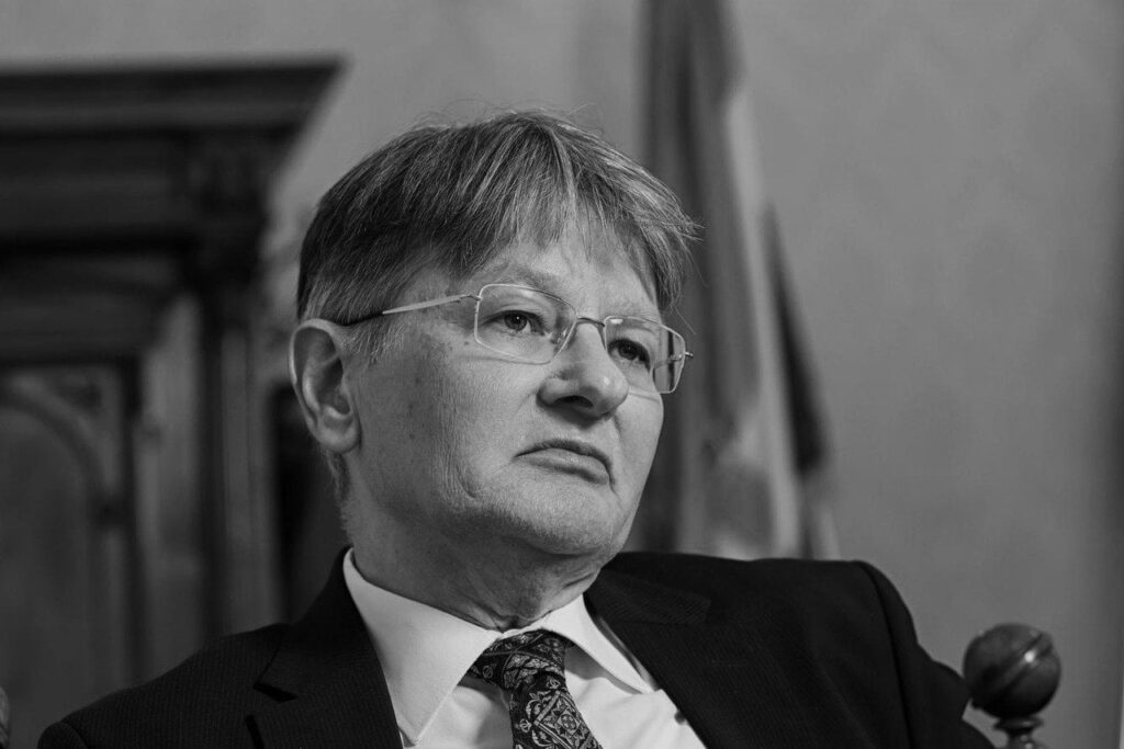 最高裁判所大統領ラドバン・ドブロニッチは66歳で亡くなりました