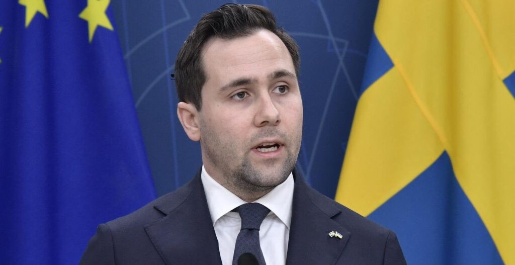 ウクライナへの10億の支援：「スウェーデン最大の最大の」
