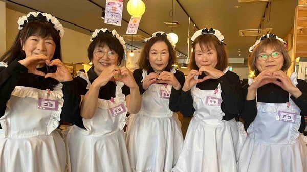 88歳男性「冥土喫茶」常連に "三途リバー"渡り入店「喪え喪えキュン言うのが楽しみ」