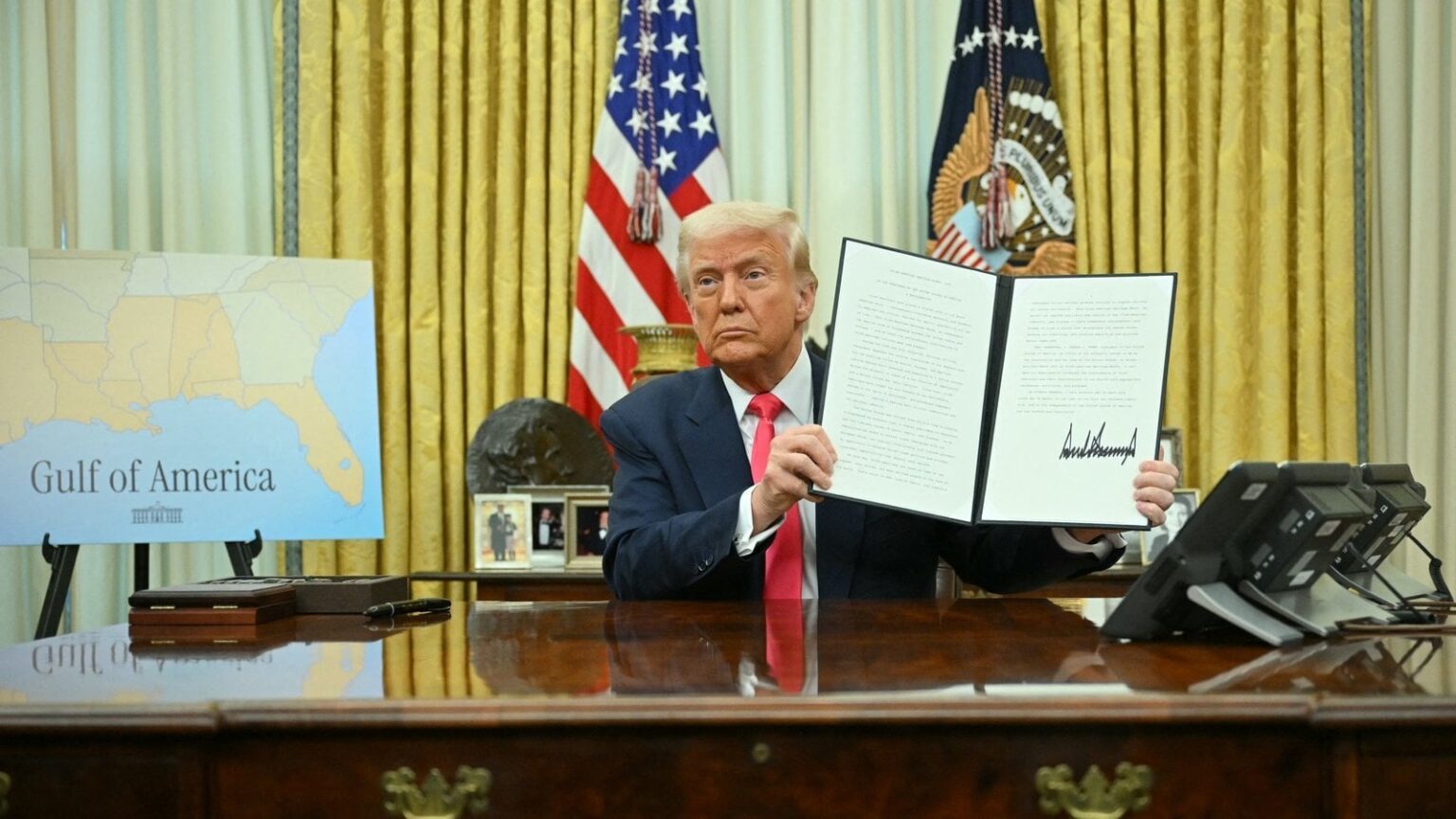 トランプは、行進がアイルランド系アメリカ人の遺産の月として宣言しています
