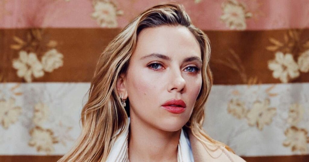 スカーレット・ヨハンソンは、なぜ彼女がファンと写真を撮らないのかを説明しています：「それは本当に人々を怒らせる」