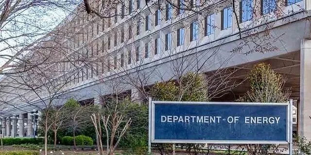 米国は韓国を「敏感な国」として分類し、高度な技術の協力を制限する