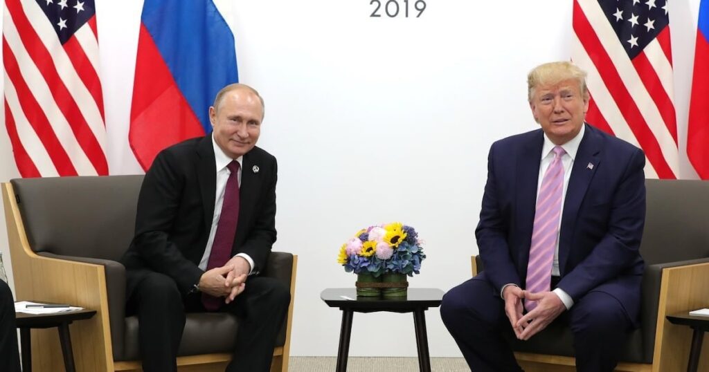 トランプはアメリカ人に「プーチンを心配する時間を減らすことを望んでいます」