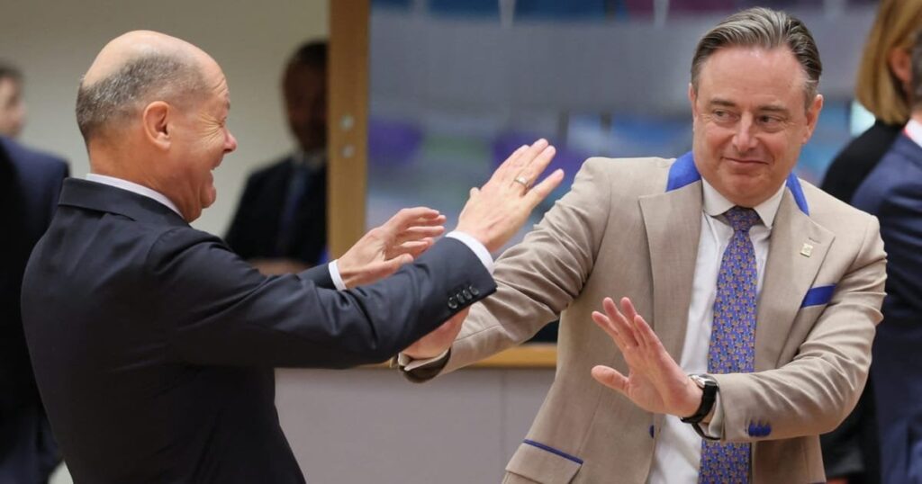 EUの最もおかしな男 - ベルギーのコメディアン（および首相）バート・デ・ウェーバーの欧州評議会サミットからの9つの最高の引用。