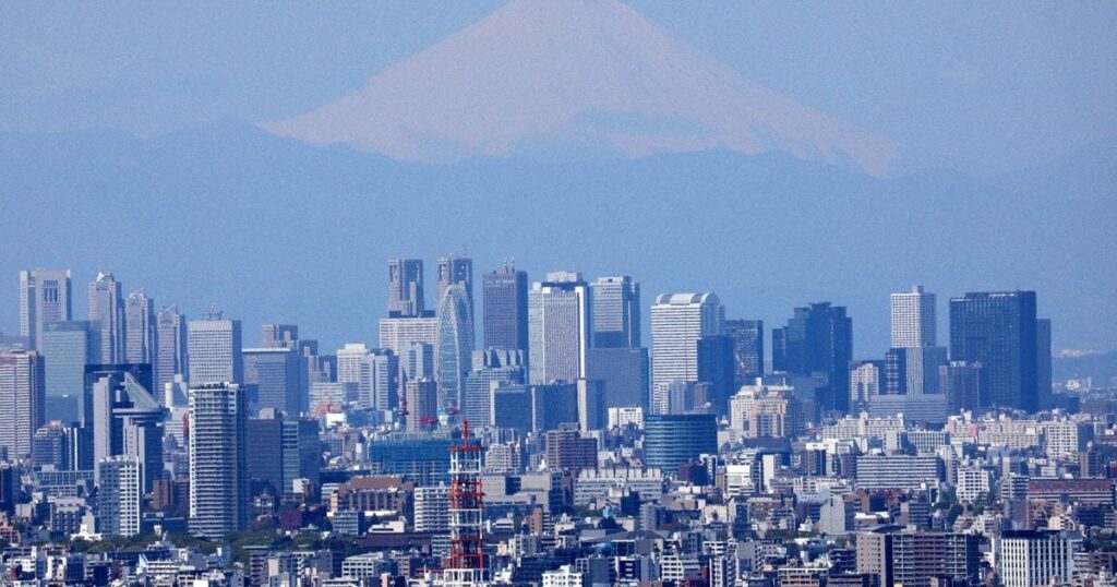 首都圏に富士山降灰、「自宅で生活」が基本 政府検討会が指針案