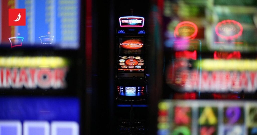 ますます若いキューブ。元中毒者：22日間で、私は300万匹のクナを獲得しました