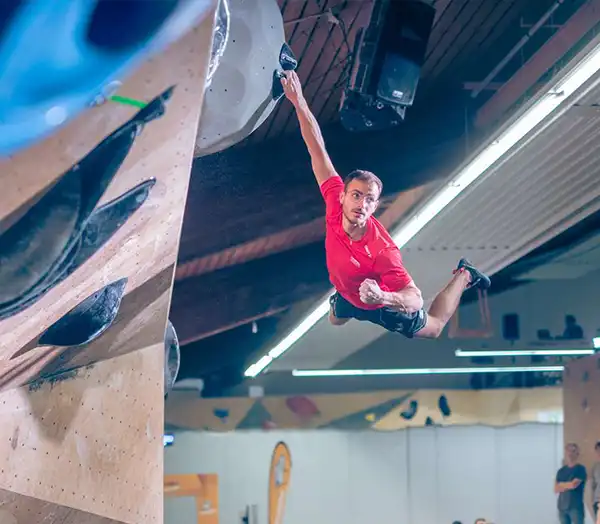 ドイツボルダリング選手権 2025 |情報とライブストリーム - Lacrux クライミング マガジン