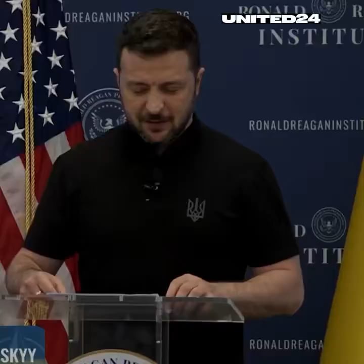 94ゼレンスキーが米国とアメリカ人に感謝しているケース。モスクワのプロパガンダとゾンビは並行して現実に住んでいます。