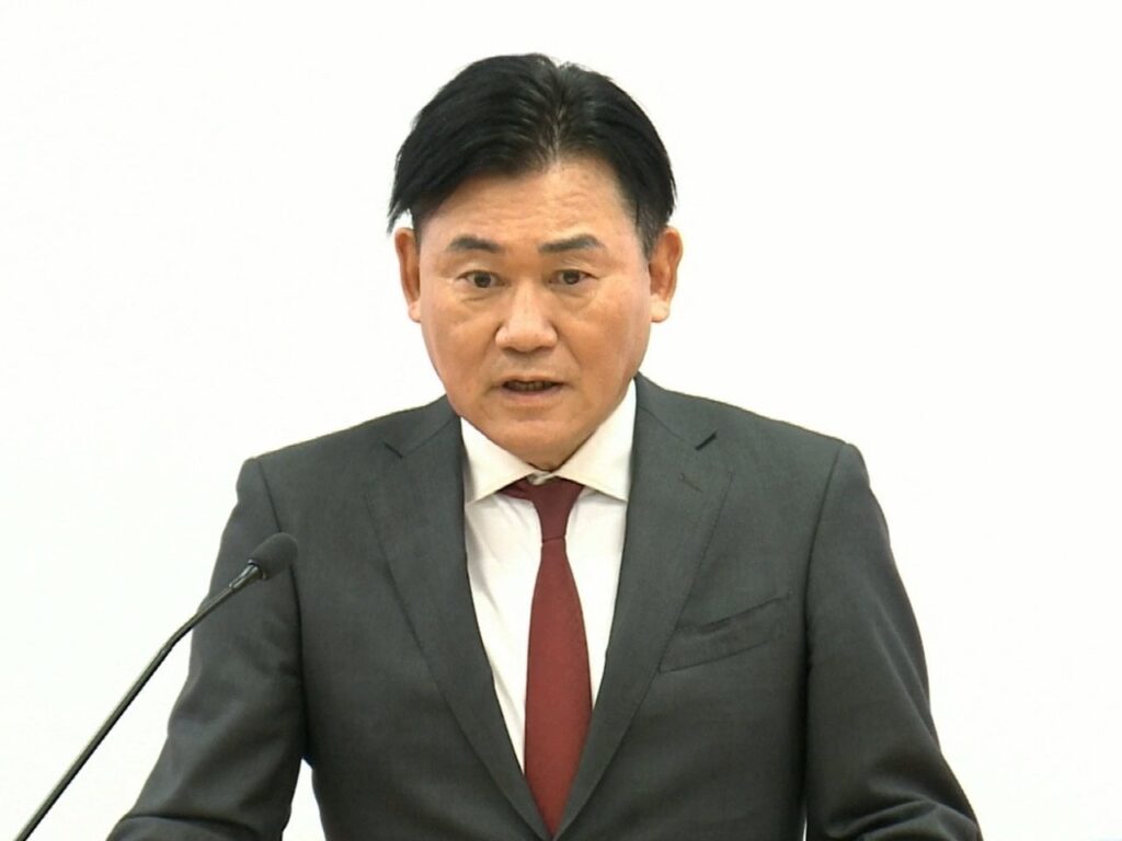 楽天モバイル、1年以内の解約に事務手数料請求へ--最大1078円、4月1日から