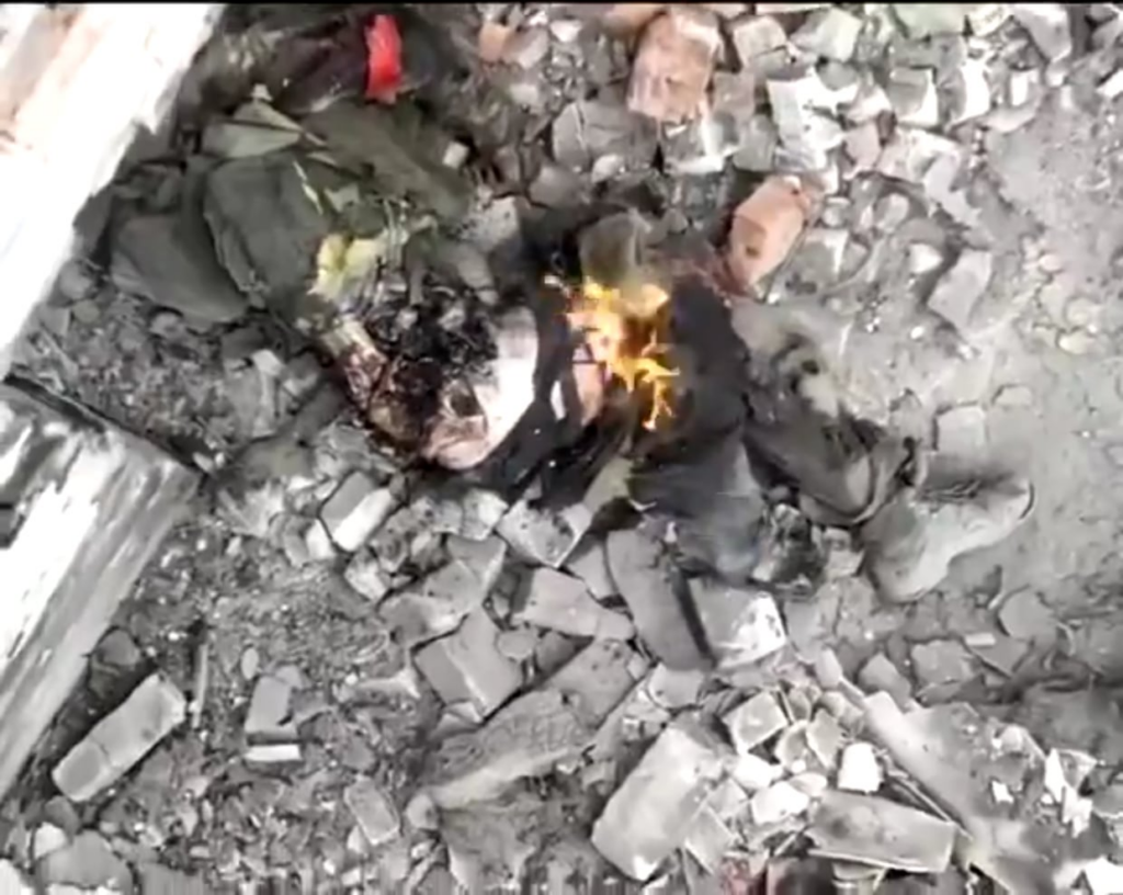 ロシア人がゆっくりと死ぬ（NSFW）（非常にグラフィック）