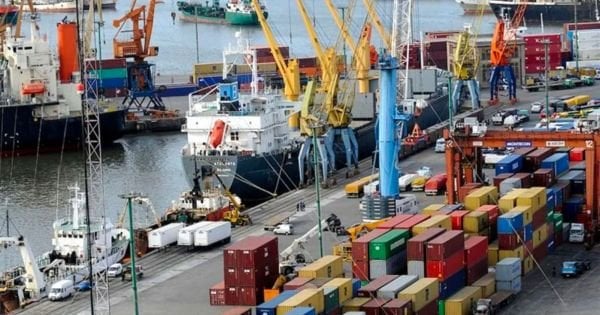 ベルギーの税関は、モンテヴィドから出荷された容器に547キロのコカインをつかむ