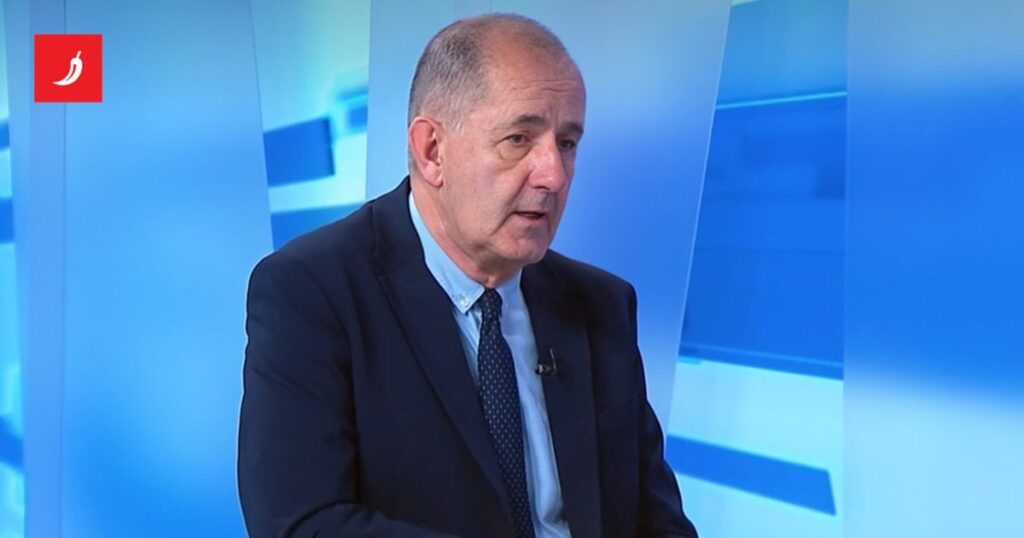 アナリスト：Hajdas Doncicは、以前の2人のSDP大統領とは異なります