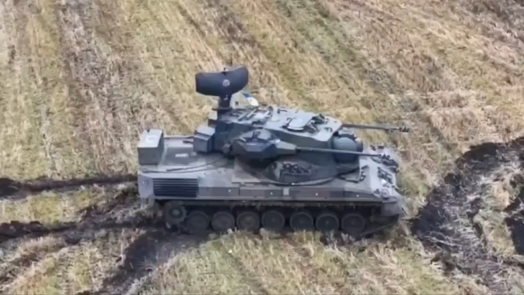 ドイツのフラッパンツァー「ゲパード」はウクライナのどこかで活動しています。イラン/ロシアのシャープUAVのいくつかの傍受が含まれています。