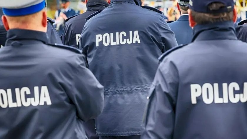 ポーランドの警察は冗談です