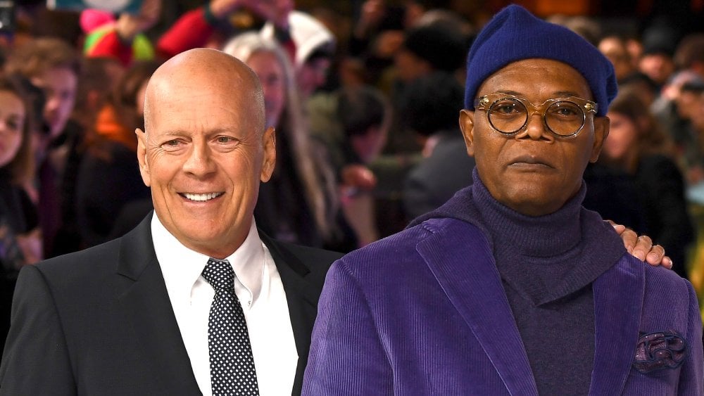 ブルース・ウィリスはサミュエル・L・ジャクソンに、お金を稼ぐ悪い映画を作った後、「あなたはいつでも戻ることができる」役割を見つけるように言った：「私はニック・フューリーを得た」