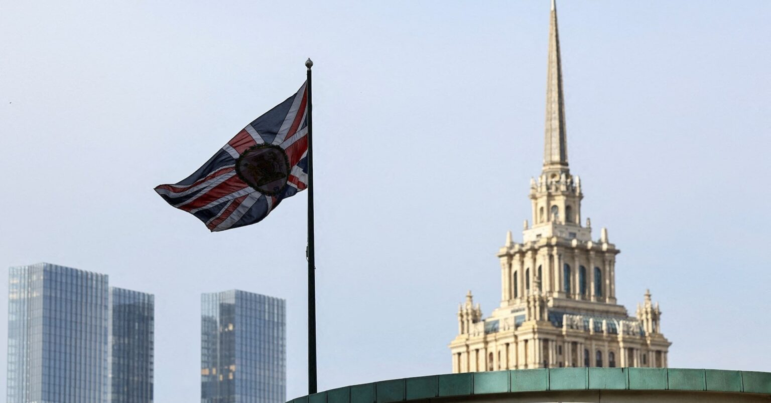 トランプが結びつくように、ロシアには新しい公の敵がナンバーワンを持っています：英国