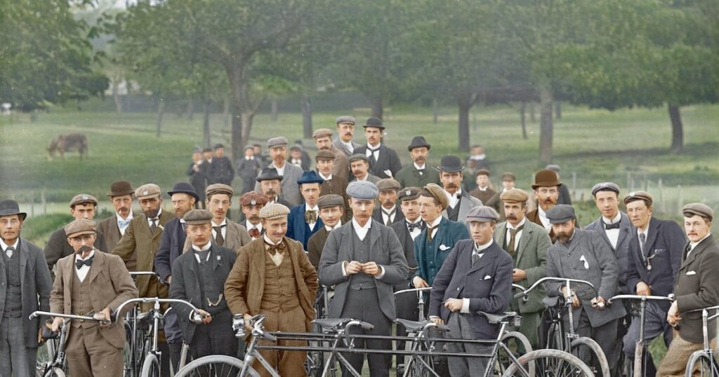 エイリンのランブル：1900年代初頭にアイルランドを循環したジャーナリストを祝う