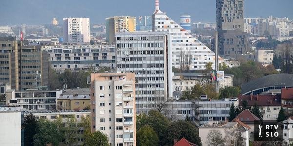 Ljubljanaは、7月と8月にのみアパートの短期レンタルを許可しますか？