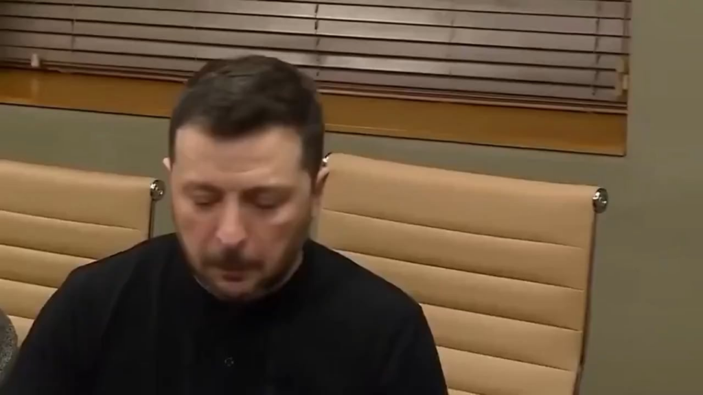 リンジー・グラハムの辞任の必要性についてのゼレンスキーは、「リンジーは非常に良い男です...私は彼にウクライナの市民権を与えることができます、そして私は彼をウクライナの市民として聴きます。」