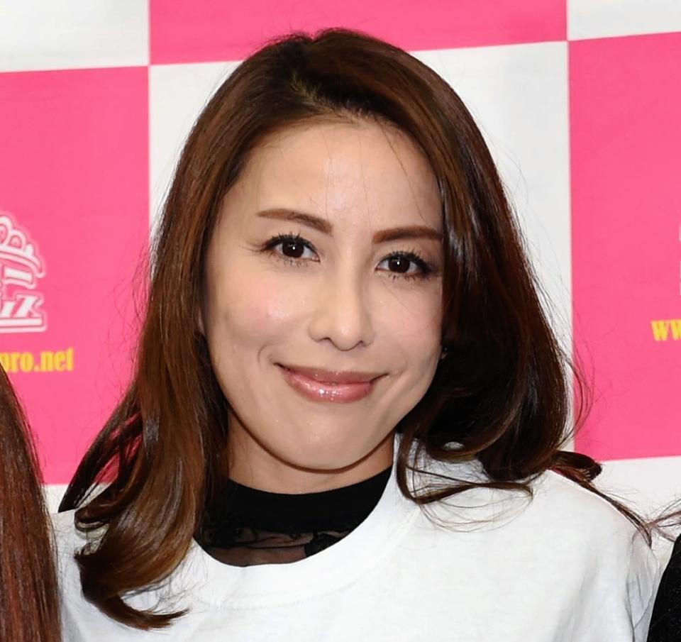 「だっちゅーの」で一世を風靡 元パイレーツ・西本はるか 現在の職業明かす「グラビアも女優もやってない」 - デイリースポーツ