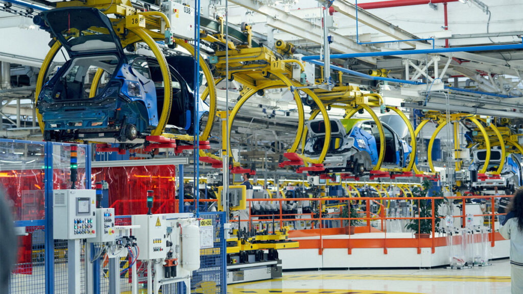 Stellantis to stop two factories in Italy