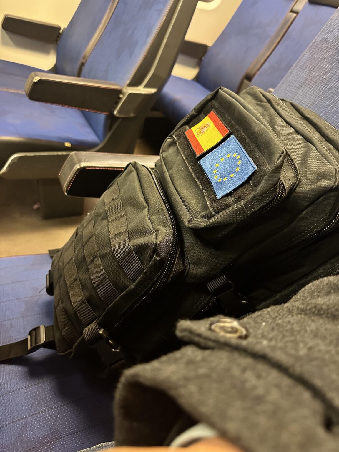 海外でさえ、españitaを代表する必要があります