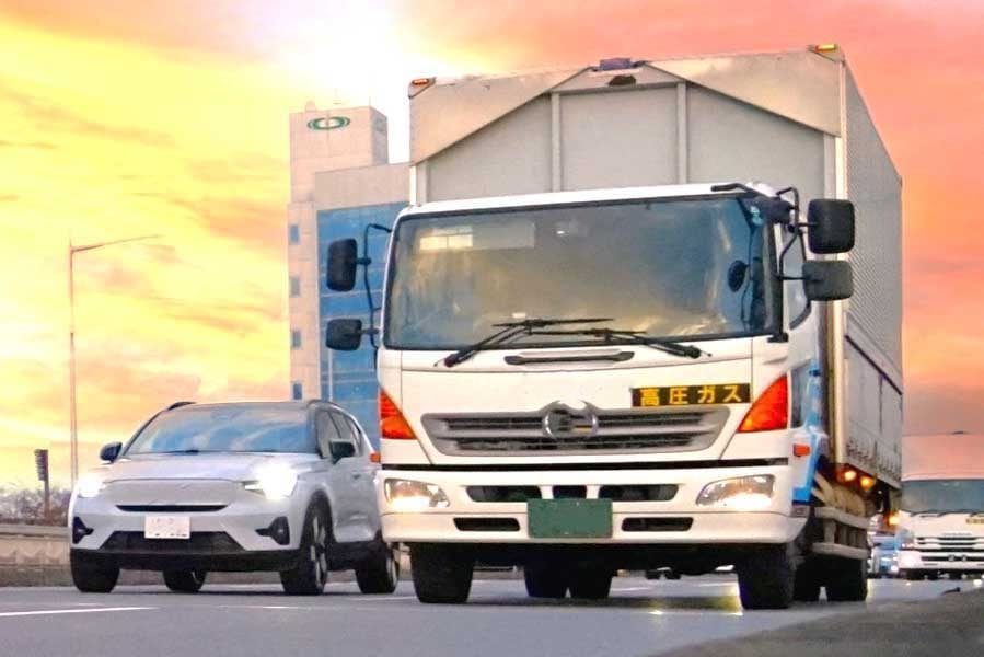 物流止まれば日本終了！ もはや「エッセンシャルワーカー」なんて“横文字”でお茶濁してる場合じゃない？ 企業「倒産328件」の深刻さとは