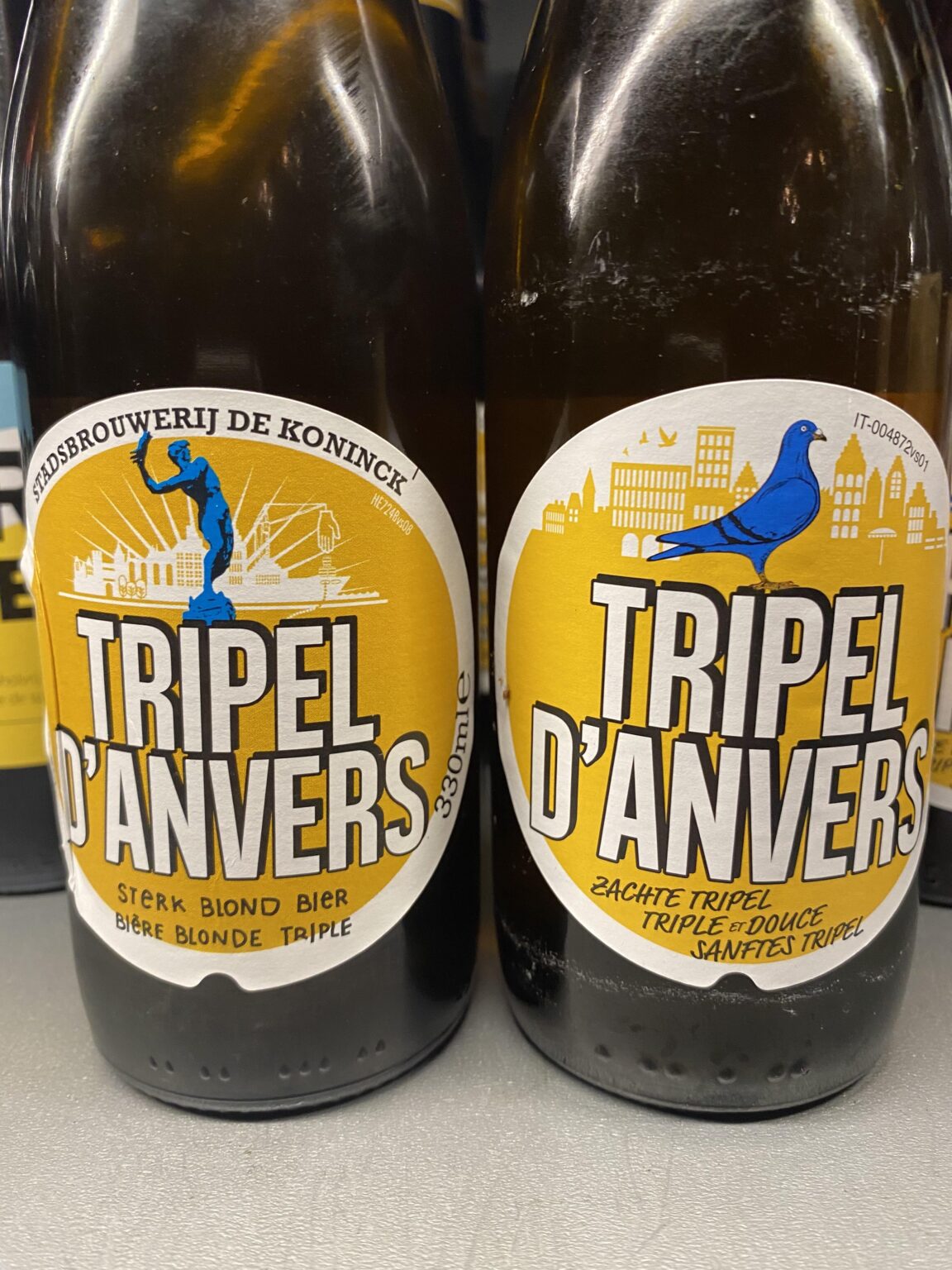 なぜTripel D'Anversのラベルの上に鳩がいるのですか？