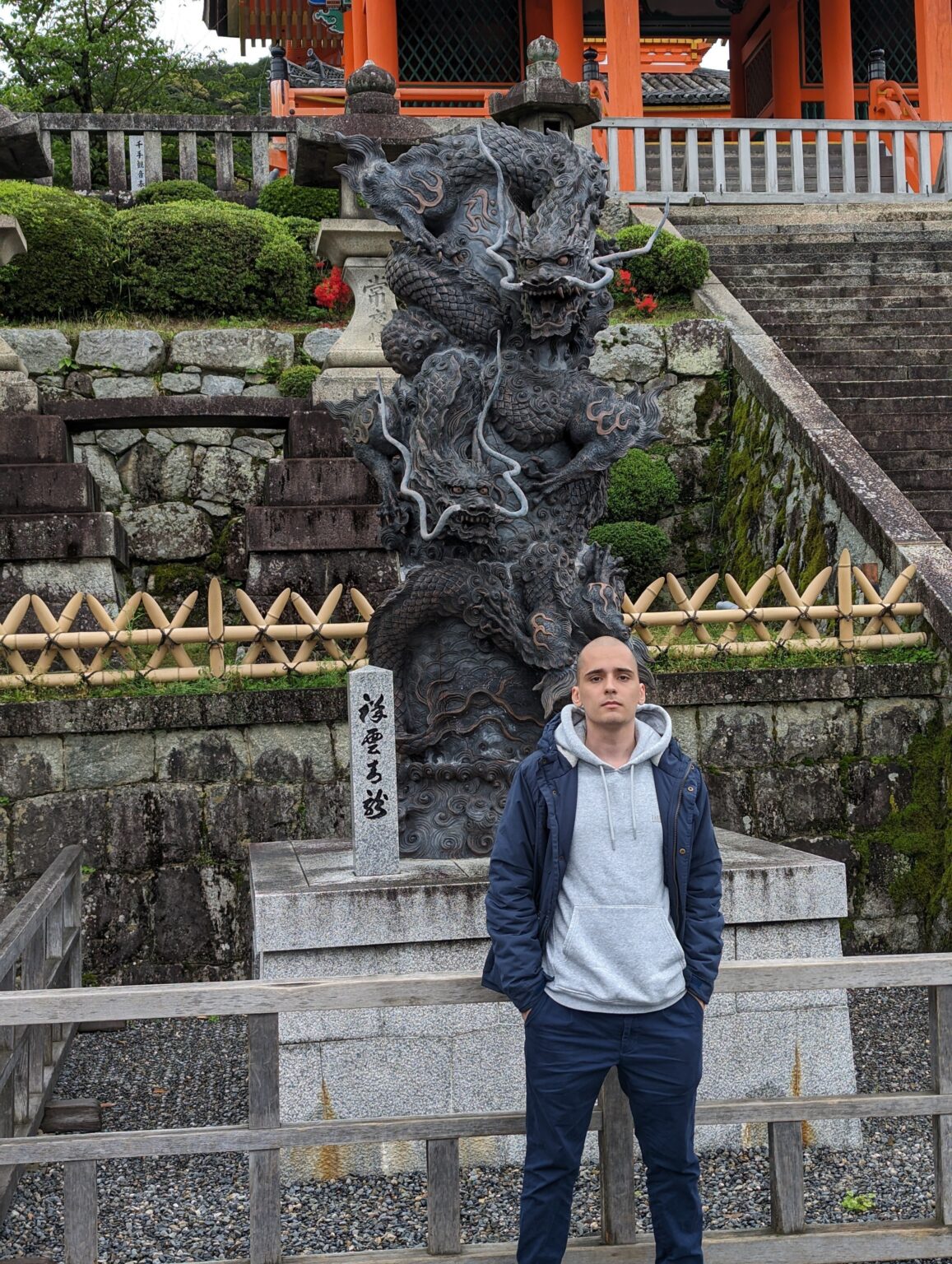 こんにちは、私の名前はPlovdivから29歳のBozhidarです。春が来てからすぐに夏が来てから、私はここに投稿して少し珍しい方法で将来の冒険のために友人を探すことにしました。 こんにちは、私の名前はPlovdivから29歳のBozhidarです。春が来てからすぐに夏が来てから、私はここに投稿して少し珍しい方法で将来の冒険のために友人を探すことにしました。