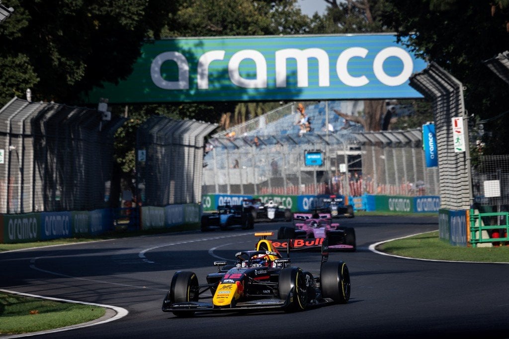Tsolovは8つのポジションを獲得し、オーストラリアのF3スプリントで8位に終わりました。