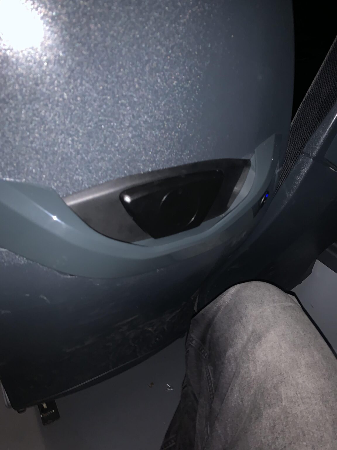 QBuzz Chair Buttonの物