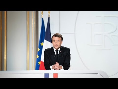 文明の指導者である文明国は、ヨーロッパについて語っています。自由のゆりかご。ロシアは鎧と鎧を続けているので、ヨーロッパは必然的に原子を必要としています