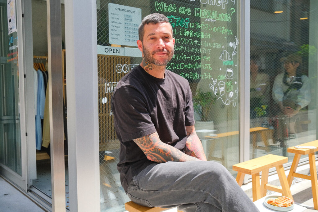 門前仲町のアルゼンチンカフェで郷土菓子を満喫、世界を飛び回るオーナーの思いとは